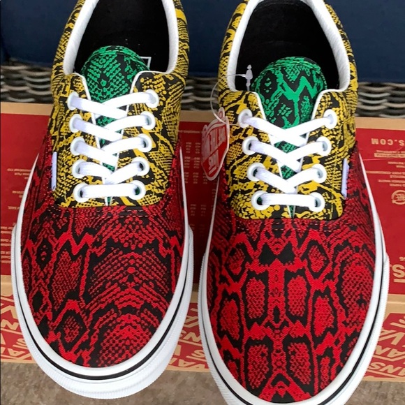 VANS ERA MULTI PYTHON Rasta/TrWht WMNS - Picture 9 of 16